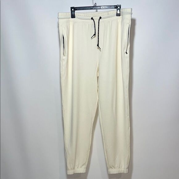 Jockey Cream Sweatpants with Elastic Cuffs - Picture 1 of 9